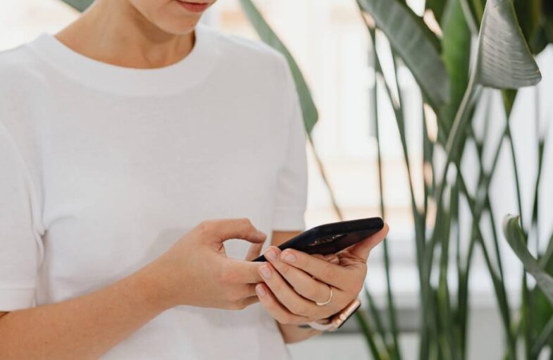 AI_Chatbot_Eshop_Greece_2026_DigitalUp